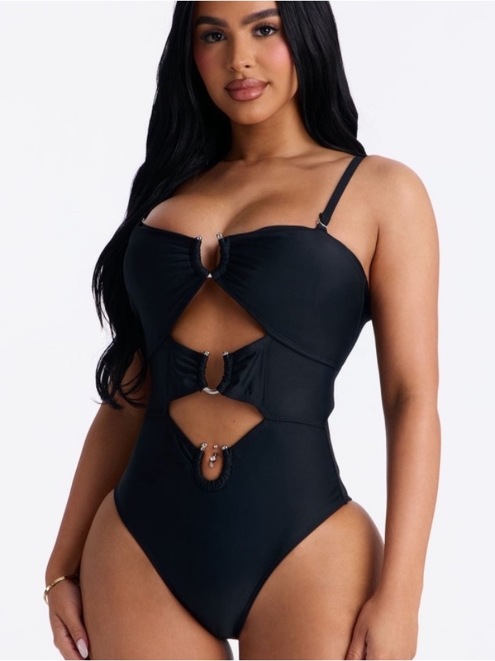 2/75$🔥Black Cutout One-Piece Swimsuit